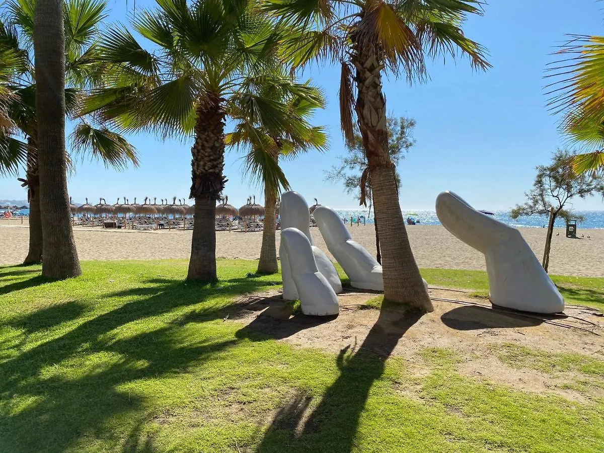 Modern 1 Bedroom Seaside Apartment With Pool Fuengirola Hiszpania